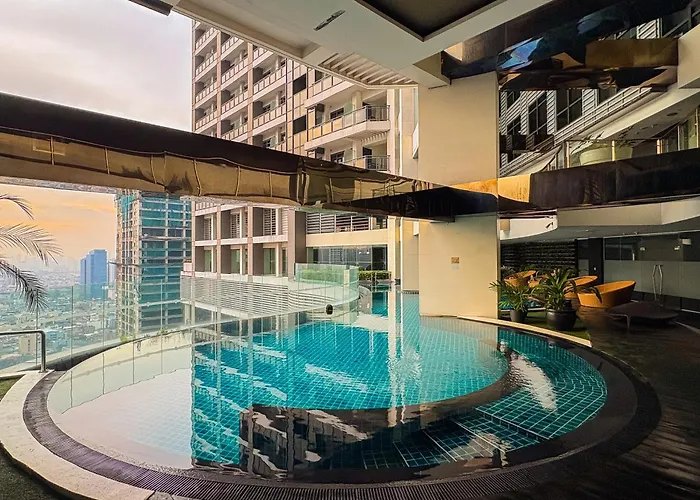 Hidden Village At Gramercy Residences - With Infinity Pool Sauna Gym Apartment